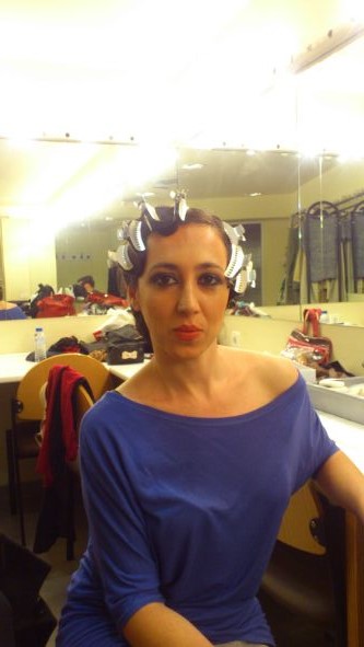 En-un-camerino-con-pinzas-en-la-cabeza.jpg